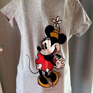 Disney Kids Gray and Red Minnie Mouse Tee